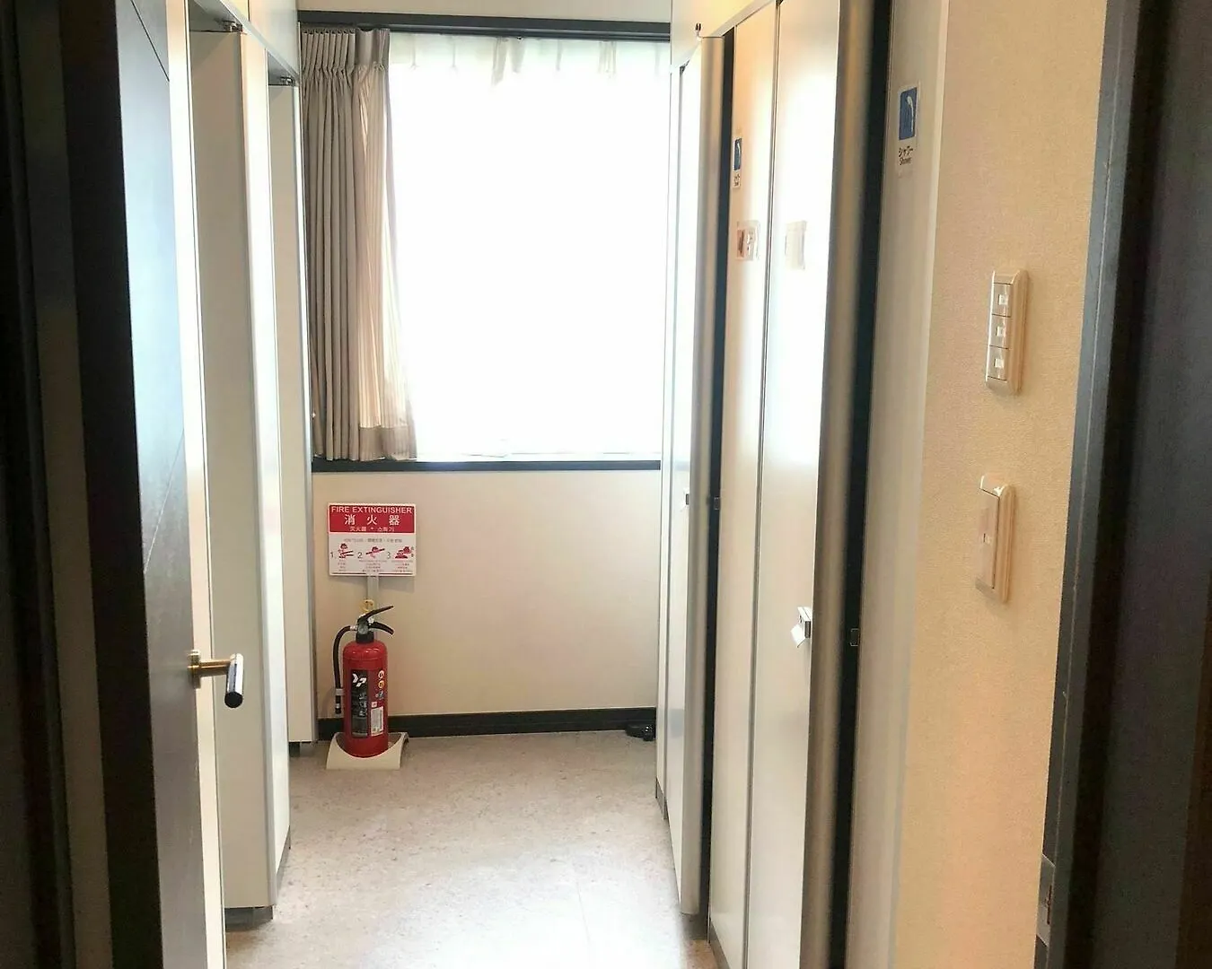 Tokyo Art House Hotel 0*,